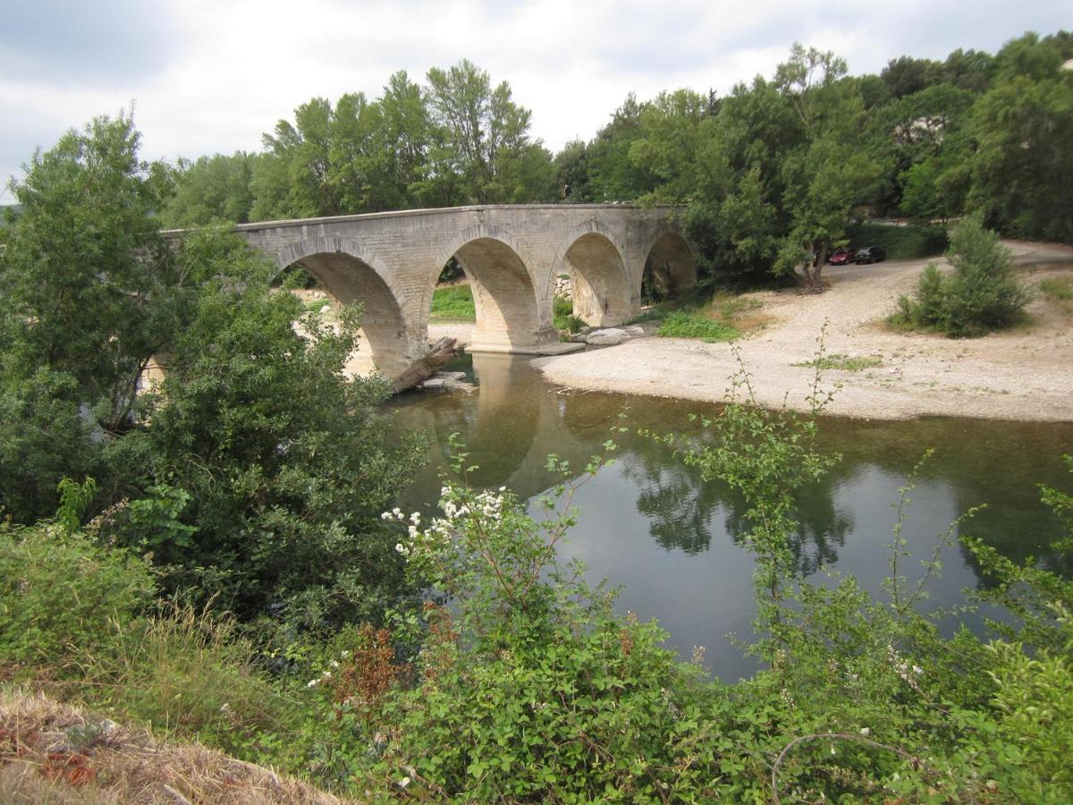 Clarberg - Gite Saint-André-de-Roquepertuis Εξωτερικό φωτογραφία